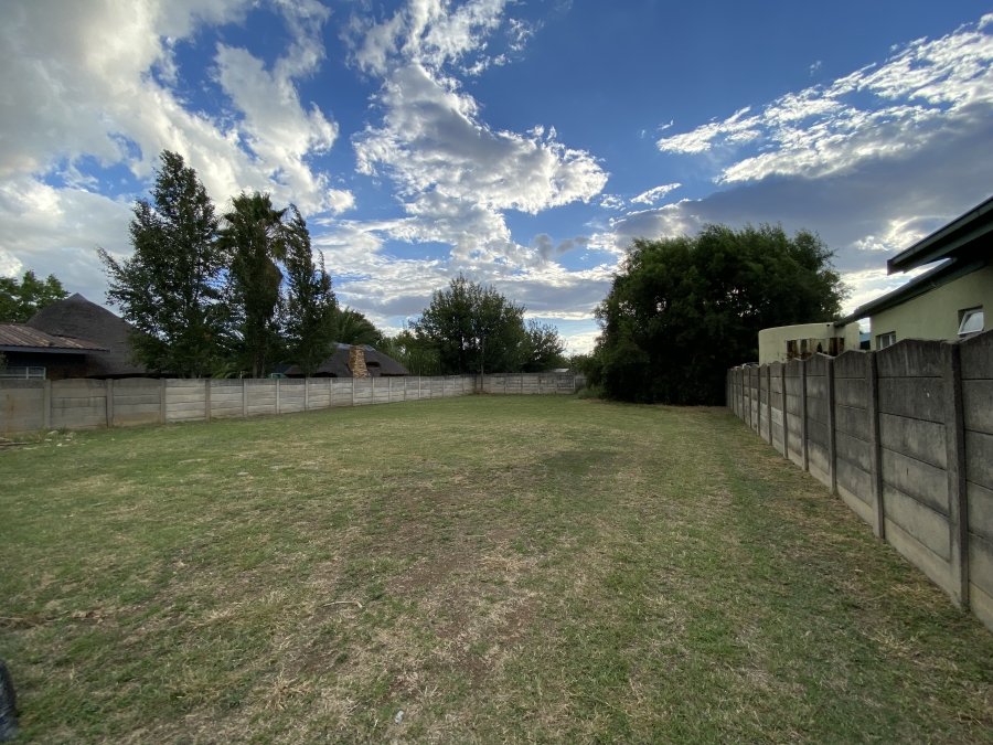 3 Bedroom Property for Sale in Miederpark North West